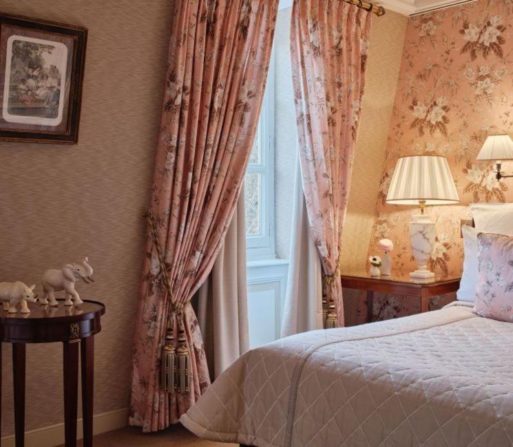 Domaine Les Crayeres Hotel Reims Værelse billede